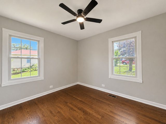 3038 Everglade Avenue, Woodridge, IL 60517