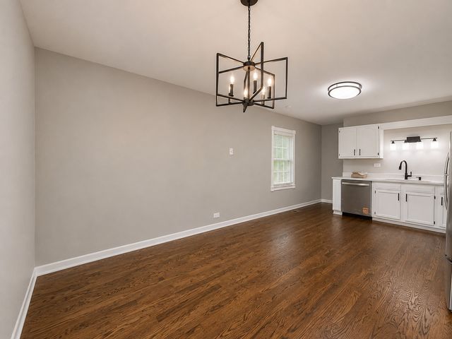 3038 Everglade Avenue, Woodridge, IL 60517