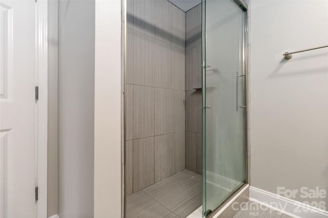 300 W 5th Street 333, Charlotte, NC 28202