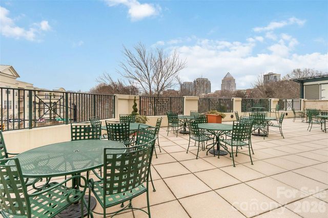 300 W 5th Street 333, Charlotte, NC 28202