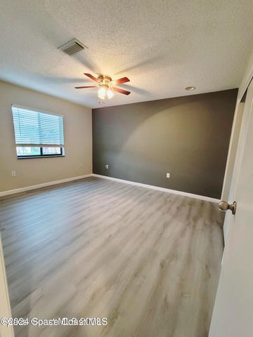 235 San Juan Circle, Melbourne, FL 32935