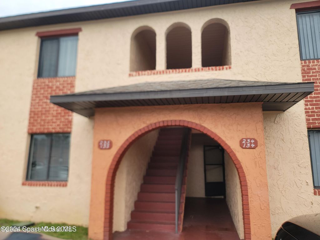 235 San Juan Circle, Melbourne, FL 32935