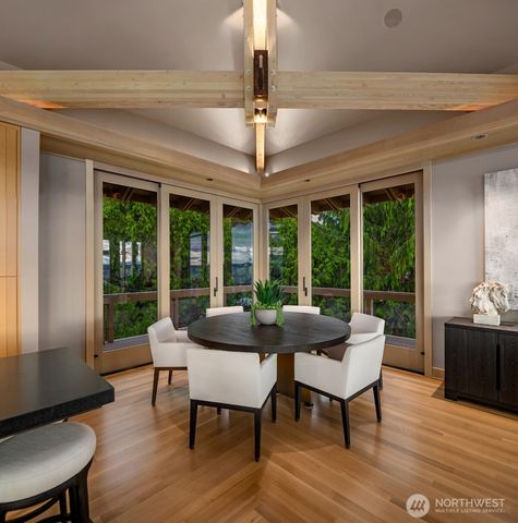 4604 W Raye Street, Seattle, WA 98199