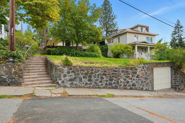 845 W Cliff Dr, Spokane, WA 99204