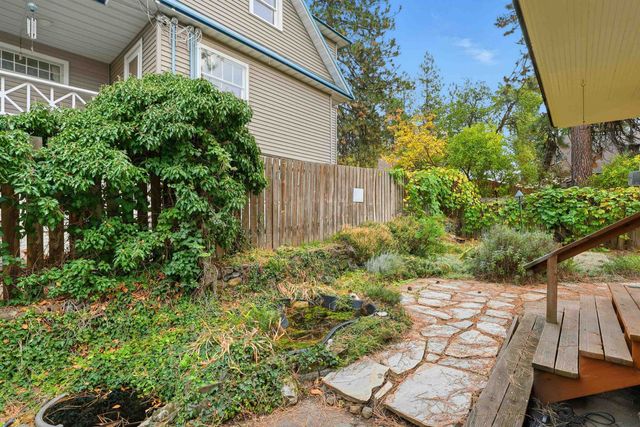 845 W Cliff Dr, Spokane, WA 99204