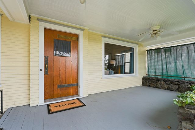 845 W Cliff Dr, Spokane, WA 99204