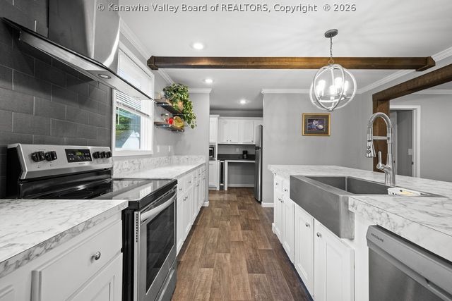 4013 Venable Avenue Se, Charleston, WV 25304