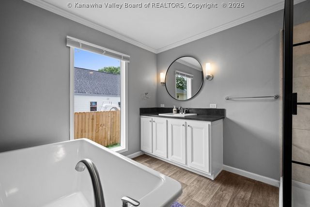 4013 Venable Avenue Se, Charleston, WV 25304