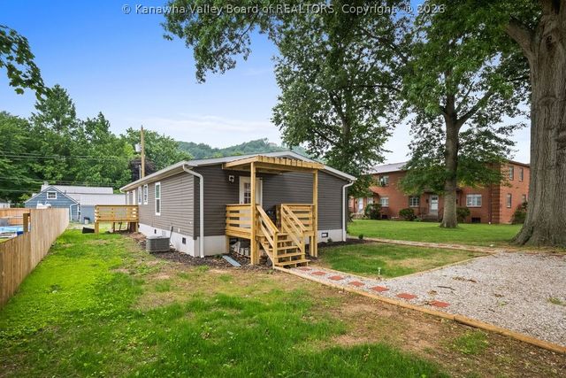 4013 Venable Avenue Se, Charleston, WV 25304