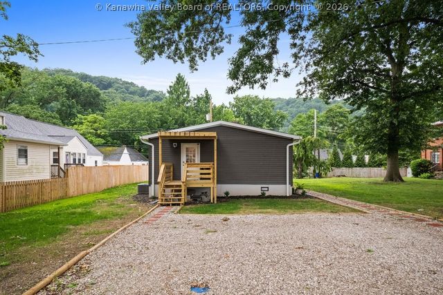 4013 Venable Avenue Se, Charleston, WV 25304