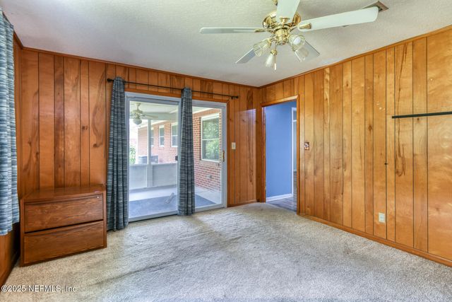 211 DOGWOOD Lane, Palatka, FL 32177