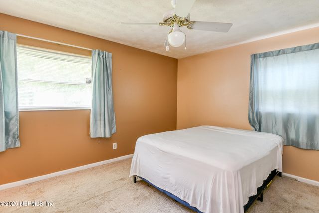 211 DOGWOOD Lane, Palatka, FL 32177