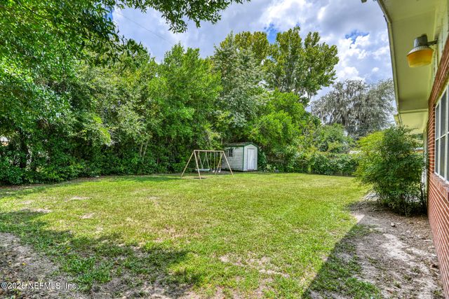 211 DOGWOOD Lane, Palatka, FL 32177