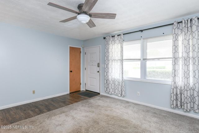 211 DOGWOOD Lane, Palatka, FL 32177