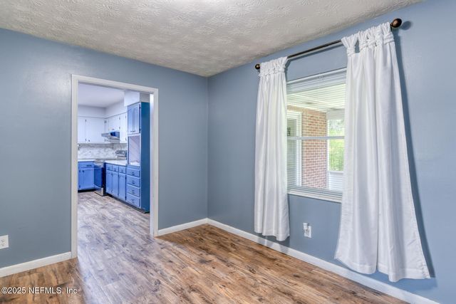 211 DOGWOOD Lane, Palatka, FL 32177