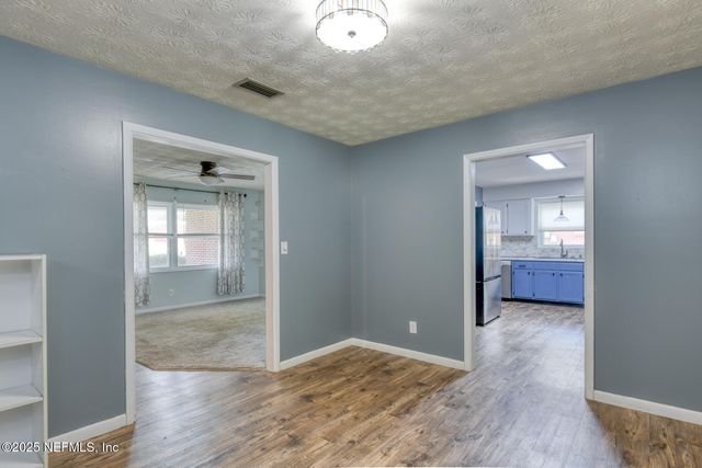 211 DOGWOOD Lane, Palatka, FL 32177