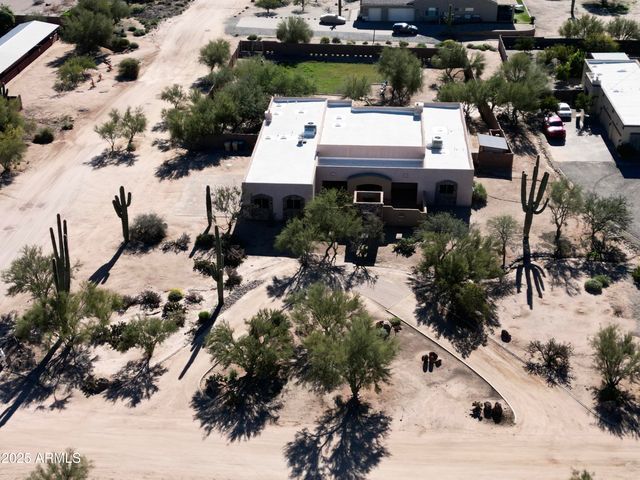 6355 E BARWICK Drive, Cave Creek, AZ 85331