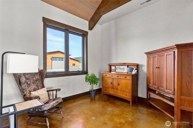 6401 Skookumchuck Road SE, Tenino, WA 98589