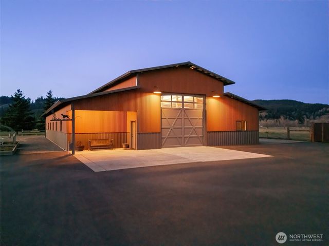 6401 Skookumchuck Road SE, Tenino, WA 98589