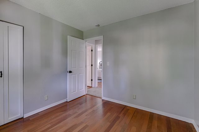 16010 Oak Shore Drive, Lakeville, MN 55044