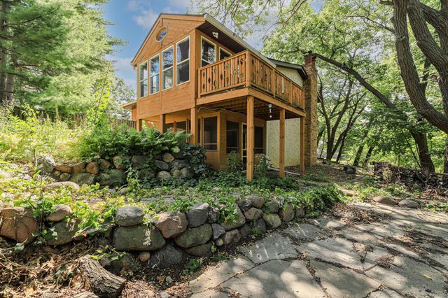 16010 Oak Shore Drive, Lakeville, MN 55044