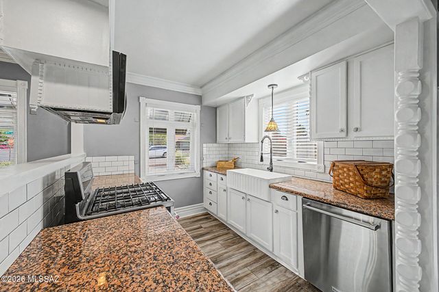 4655 E 8th Street, Tucson, AZ 85711