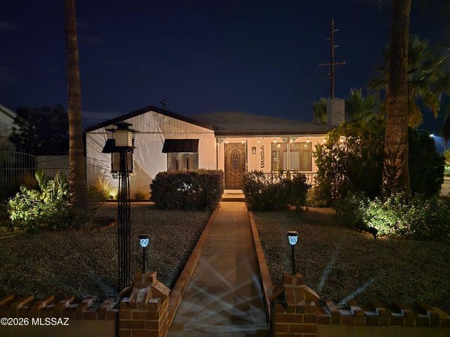 4655 E 8th Street, Tucson, AZ 85711