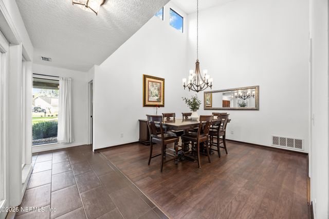 3101 OLD PORT Circle E, Jacksonville, FL 32216