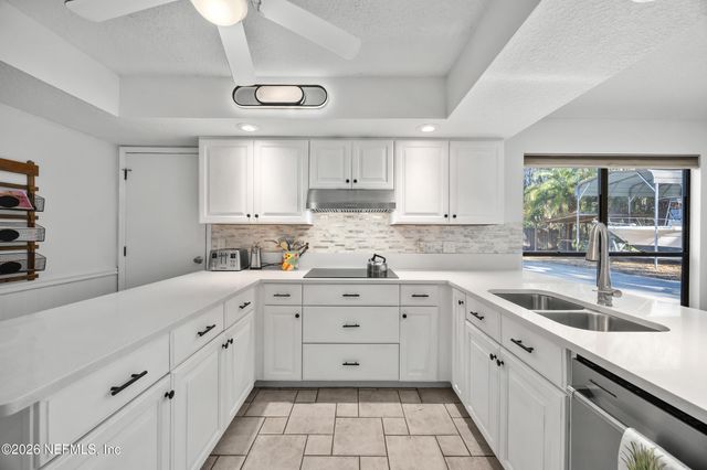 3101 OLD PORT Circle E, Jacksonville, FL 32216