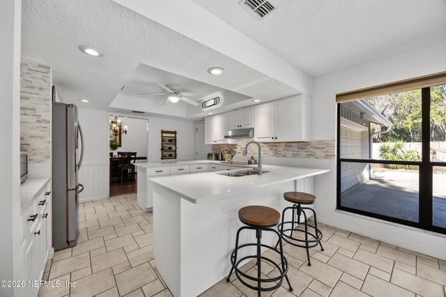 3101 OLD PORT Circle E, Jacksonville, FL 32216