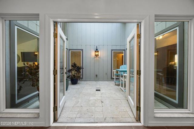 3101 OLD PORT Circle E, Jacksonville, FL 32216