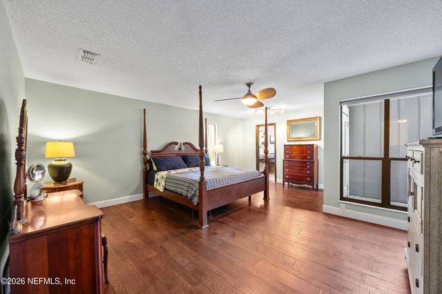 3101 OLD PORT Circle E, Jacksonville, FL 32216