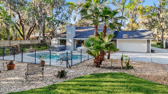 3101 OLD PORT Circle E, Jacksonville, FL 32216