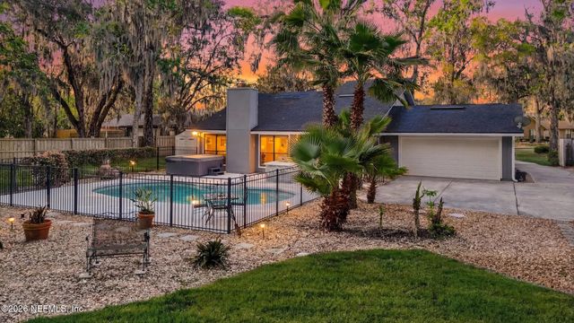 3101 OLD PORT Circle E, Jacksonville, FL 32216