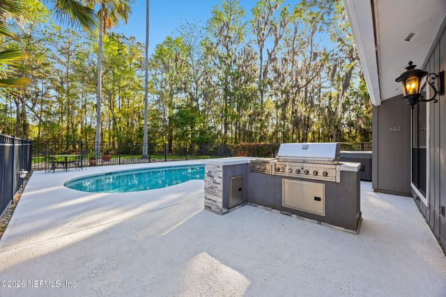 3101 OLD PORT Circle E, Jacksonville, FL 32216