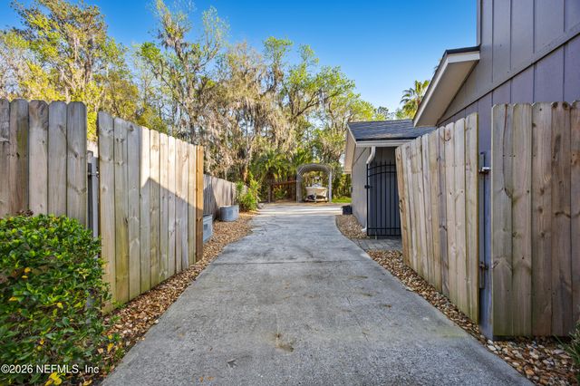 3101 OLD PORT Circle E, Jacksonville, FL 32216