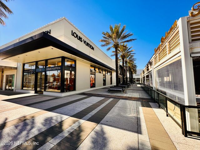 3101 OLD PORT Circle E, Jacksonville, FL 32216