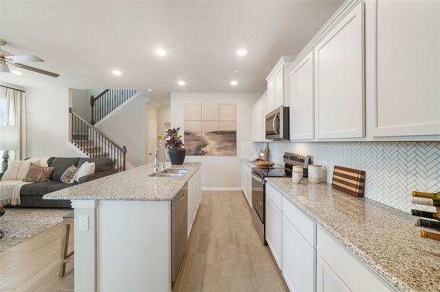 11923 Outer Bark Drive 18, Tomball, TX 77375