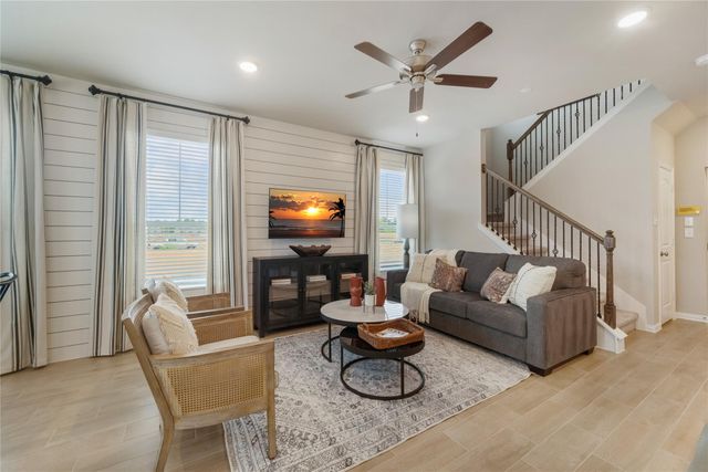11923 Outer Bark Drive 18, Tomball, TX 77375