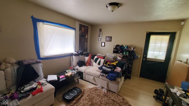 2615 Collier Street, Indianapolis, IN 46241