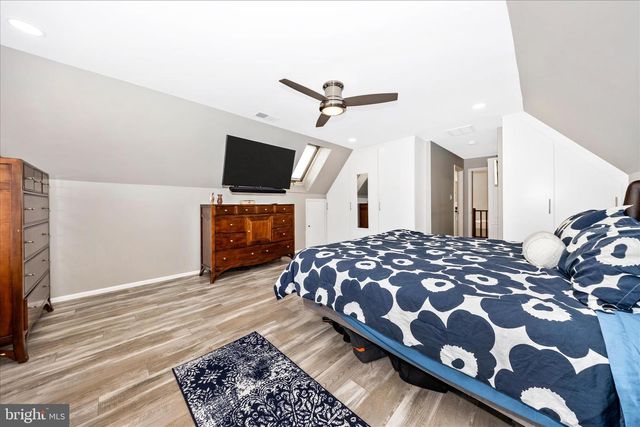 13304 CANTERBURY, Hagerstown, MD 21742