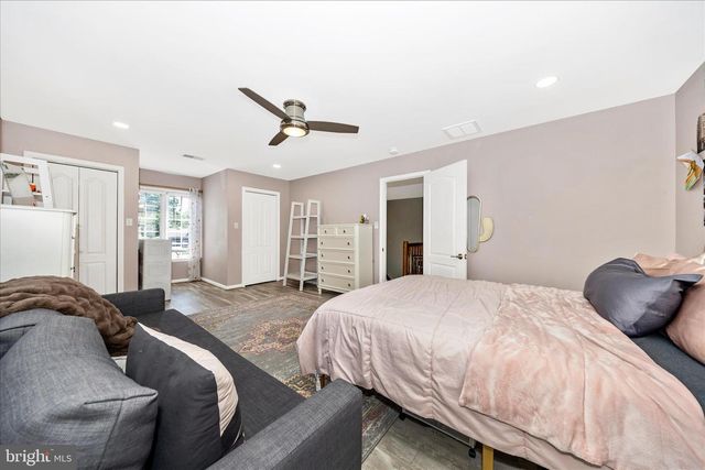 13304 CANTERBURY, Hagerstown, MD 21742