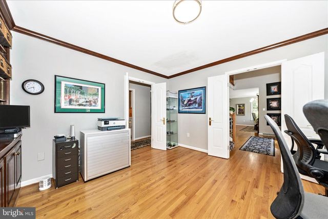13304 CANTERBURY, Hagerstown, MD 21742