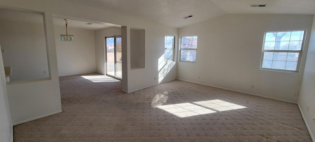 4193 Foxwood Trail SE, Rio Rancho, NM 87124