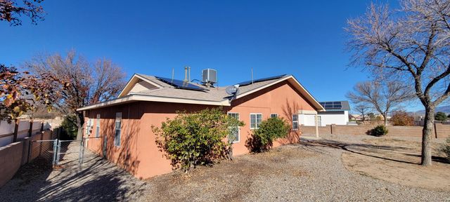 4193 Foxwood Trail SE, Rio Rancho, NM 87124