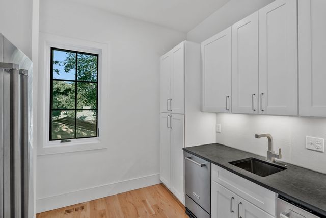 3425 Pleasant Valley Rd, Nashville, TN 37204