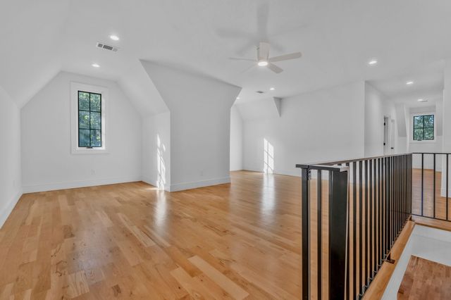 3425 Pleasant Valley Rd, Nashville, TN 37204