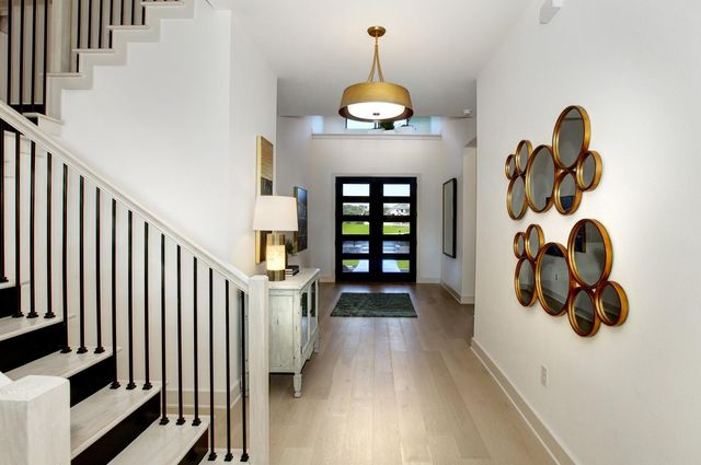 16705 Moineau DR, Austin, TX 78738