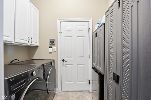 15519 Mystic Rock Drive, Carmel, IN 46033