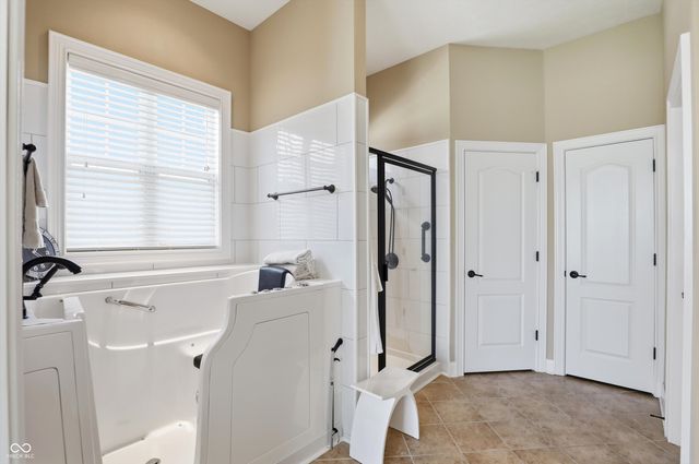 15519 Mystic Rock Drive, Carmel, IN 46033